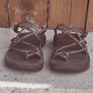 Chaco Women's Brown Pink White Stitch Sandals with Buckle Size 7